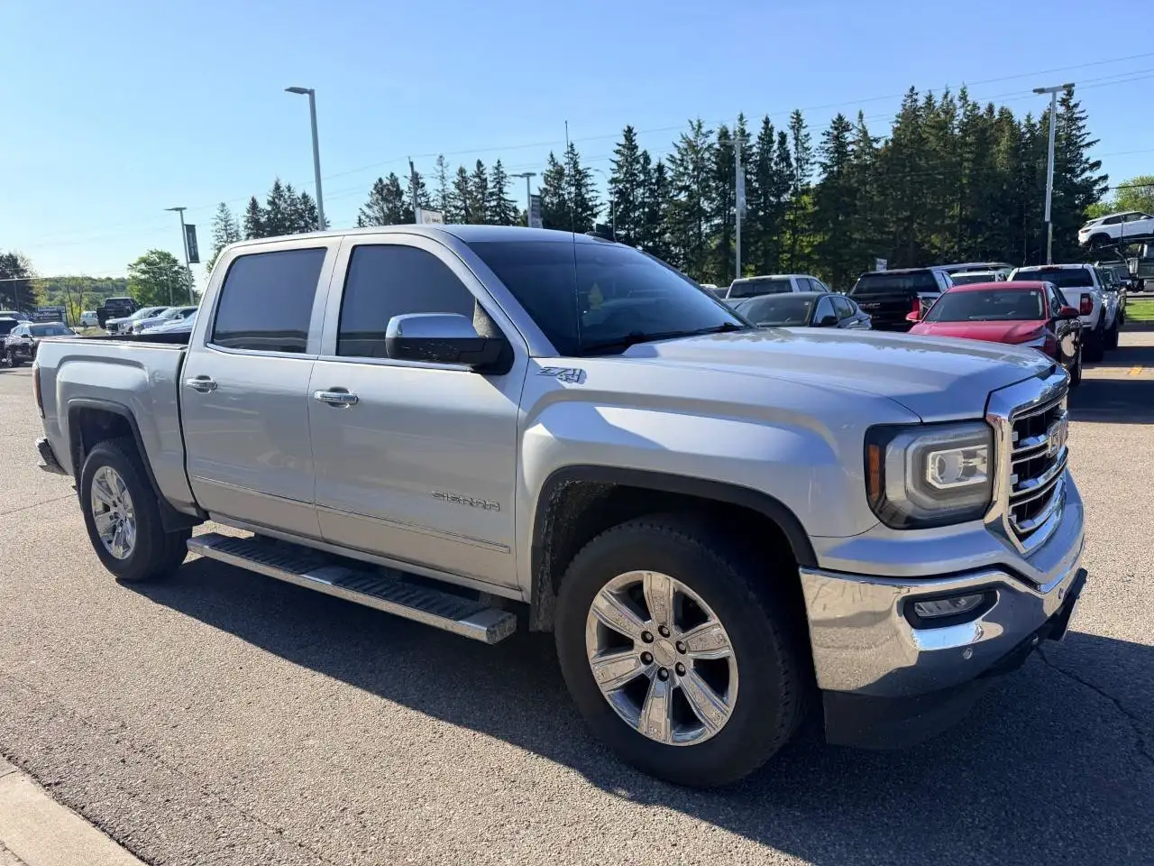 GMC Sierra 1500 photo GMC Sierra 1500