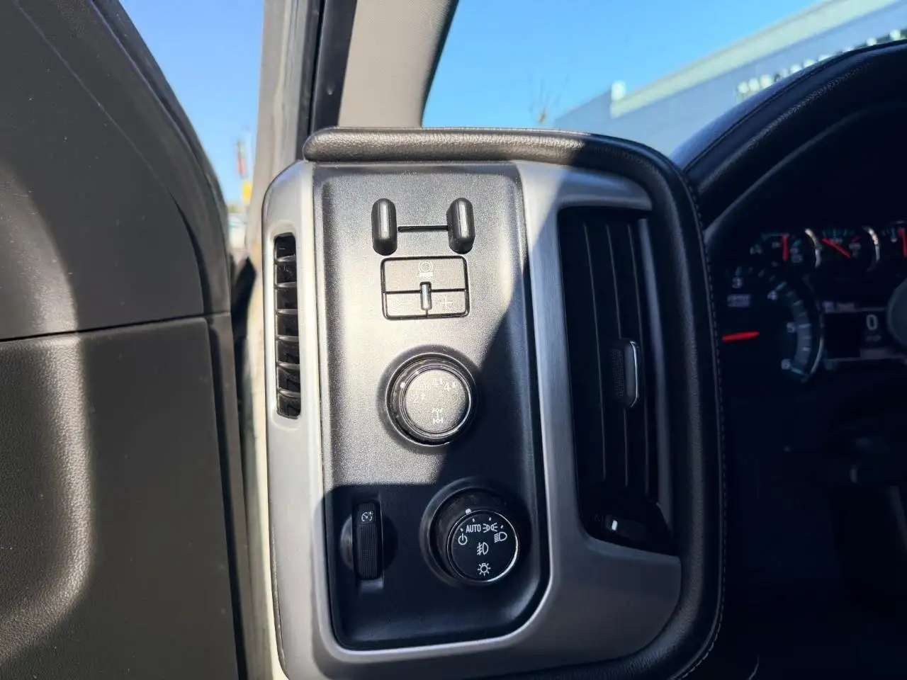 GMC Sierra 1500 photo GMC Sierra 1500