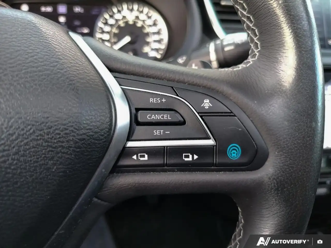 Infiniti QX50 снимка Infiniti QX50
