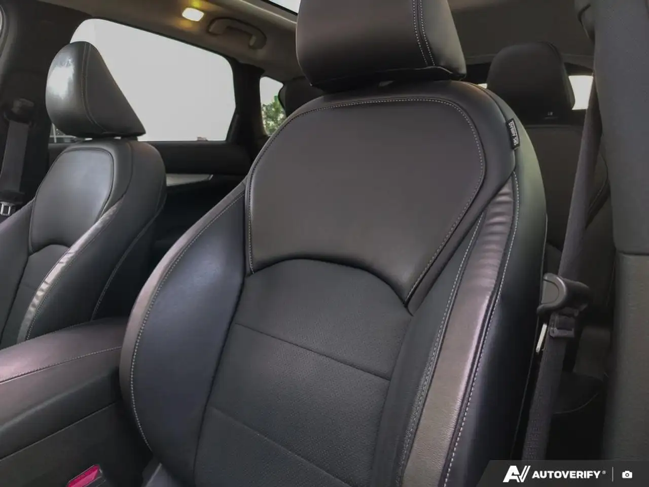 Infiniti QX50 снимка Infiniti QX50