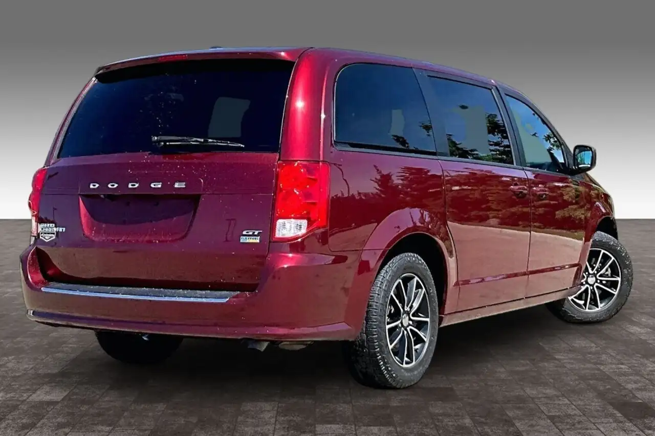 Dodge Grand Caravan fotografie Dodge Grand Caravan
