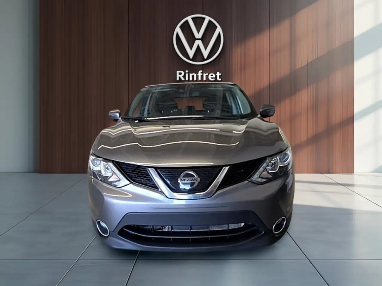 Nissan Qashqai снимка Nissan Qashqai