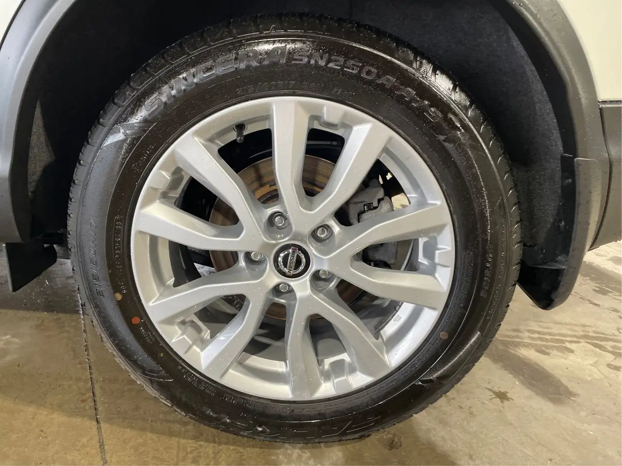 Nissan Qashqai снимка Nissan Qashqai