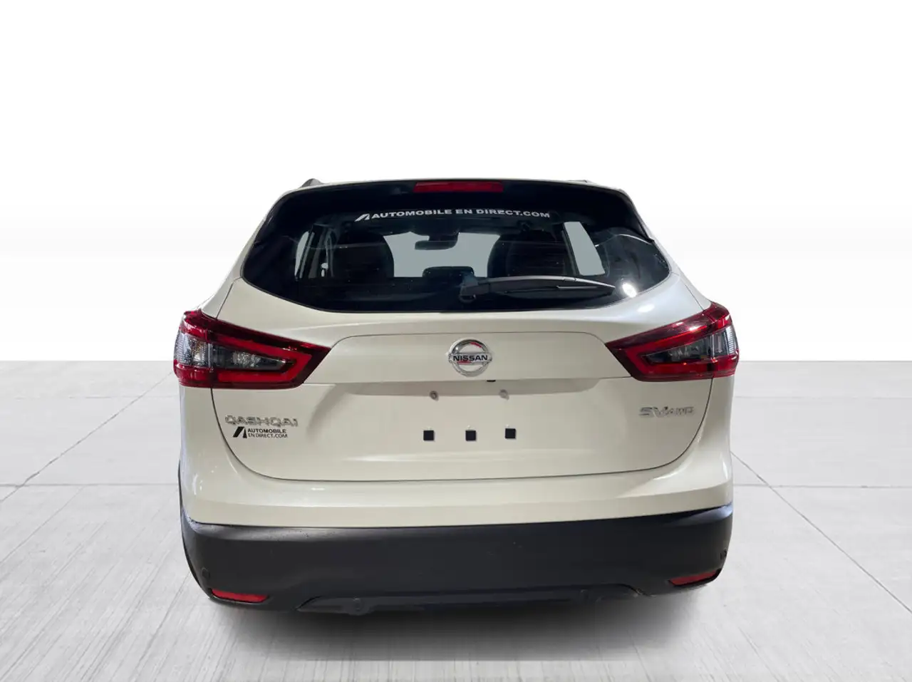 Nissan Qashqai снимка Nissan Qashqai