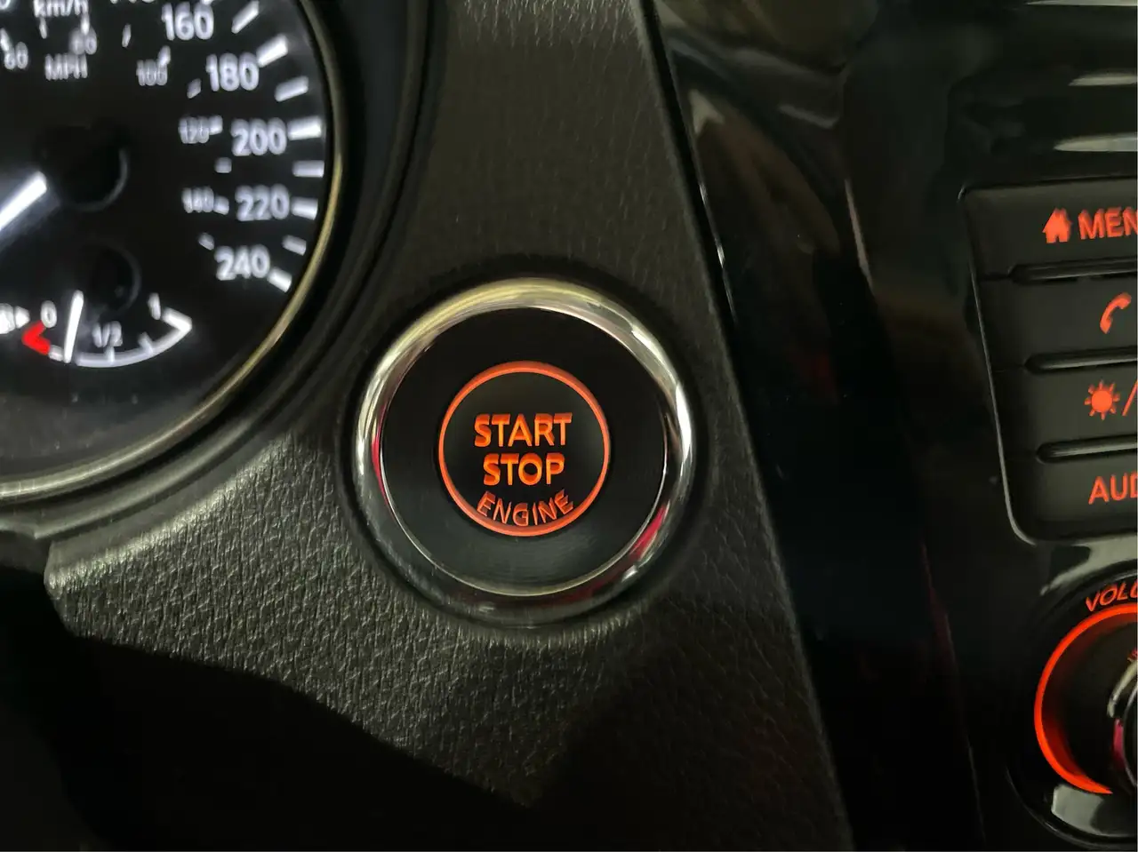 Nissan Qashqai снимка Nissan Qashqai