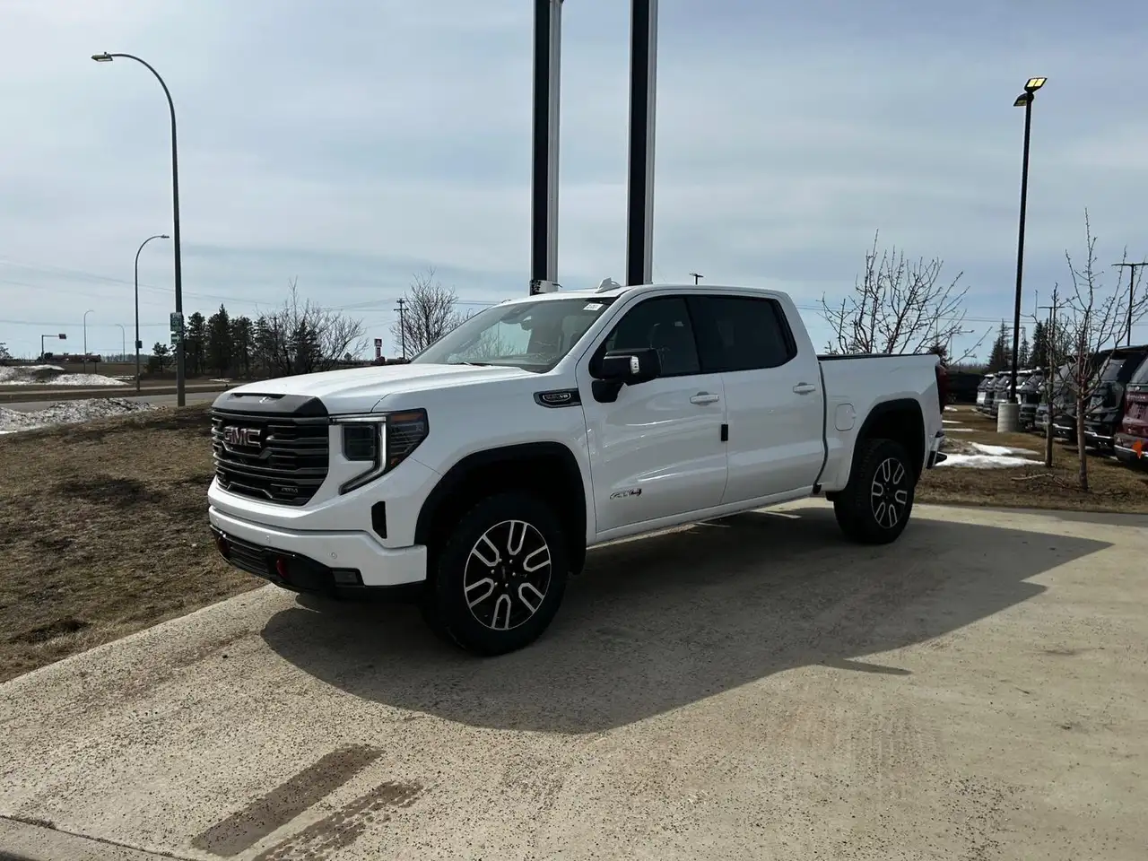 GMC Sierra 1500 photo GMC Sierra 1500