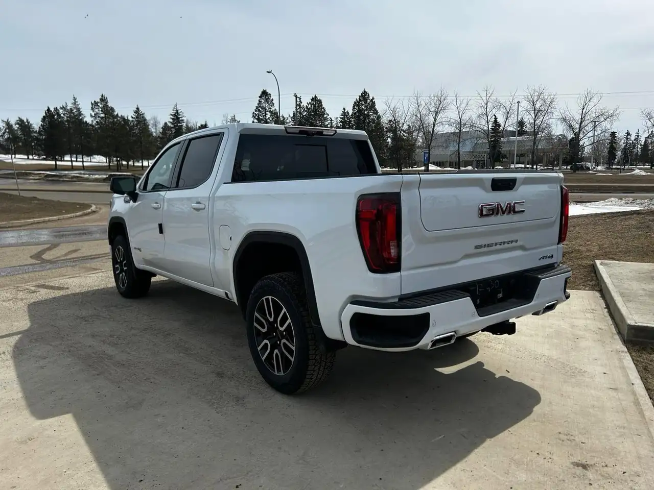 GMC Sierra 1500 photo GMC Sierra 1500