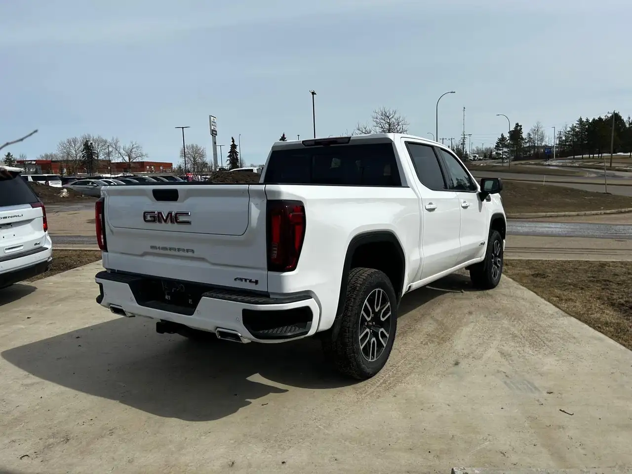 GMC Sierra 1500 photo GMC Sierra 1500