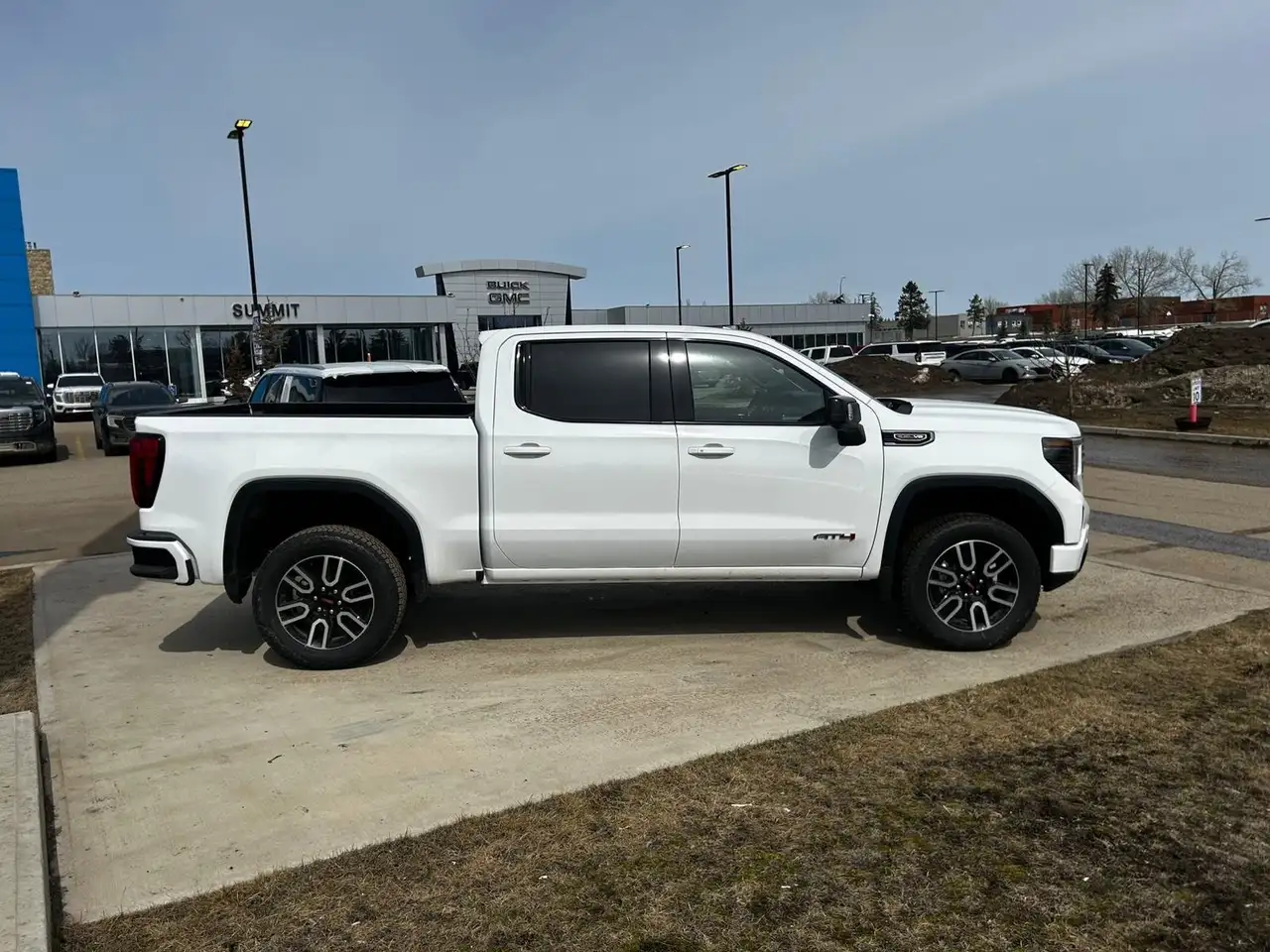 GMC Sierra 1500 photo GMC Sierra 1500