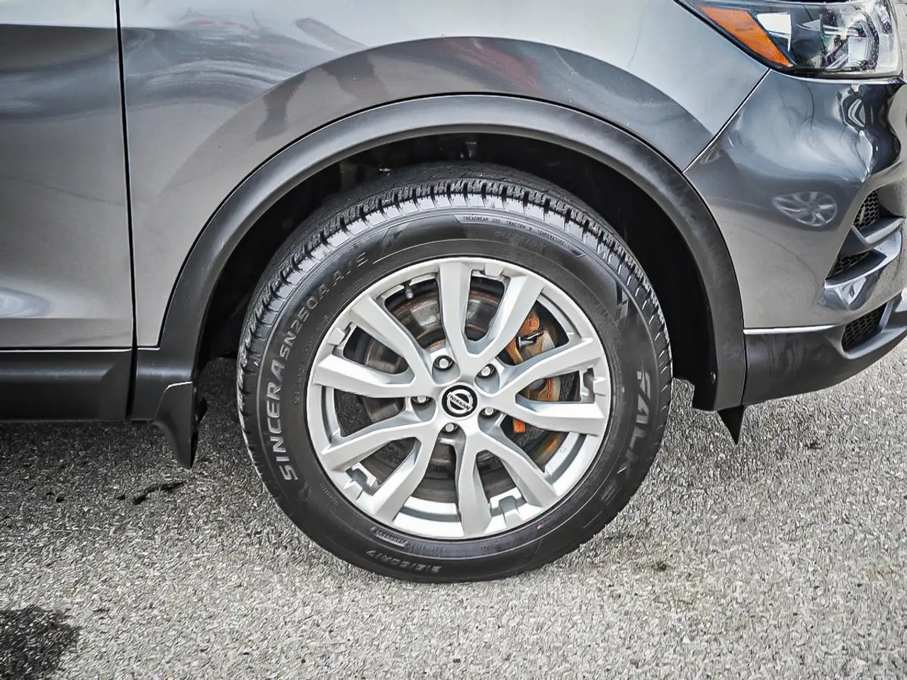 Nissan Qashqai снимка Nissan Qashqai