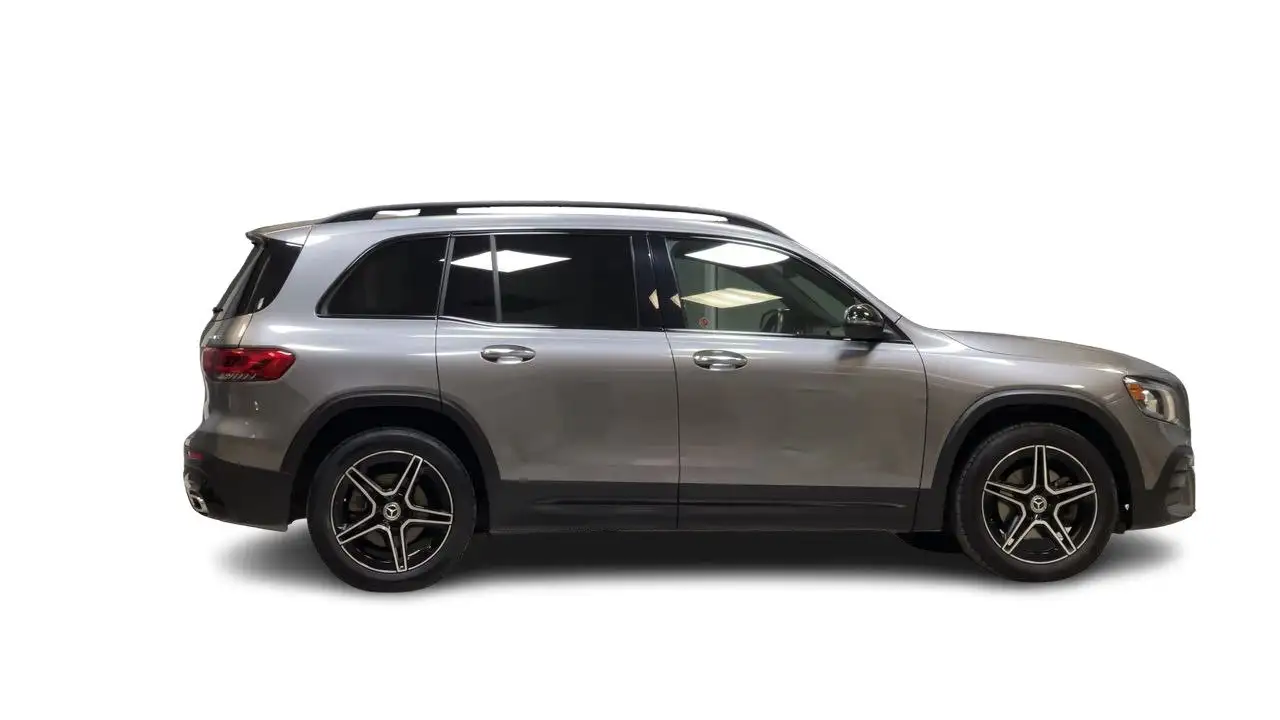 Mercedes-Benz GLB снимка Mercedes-Benz GLB