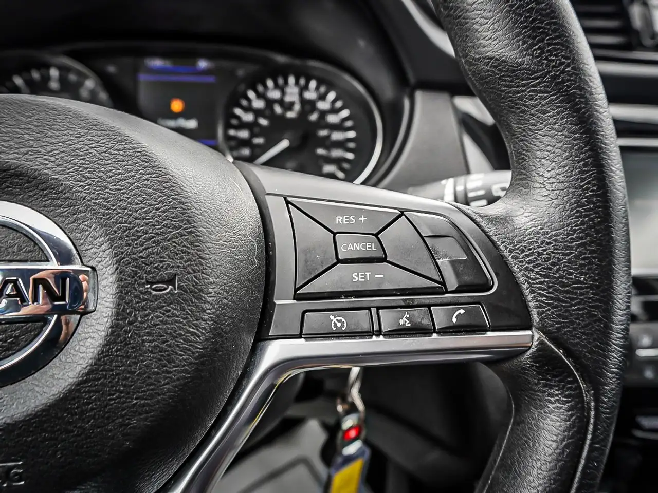 Nissan Qashqai снимка Nissan Qashqai