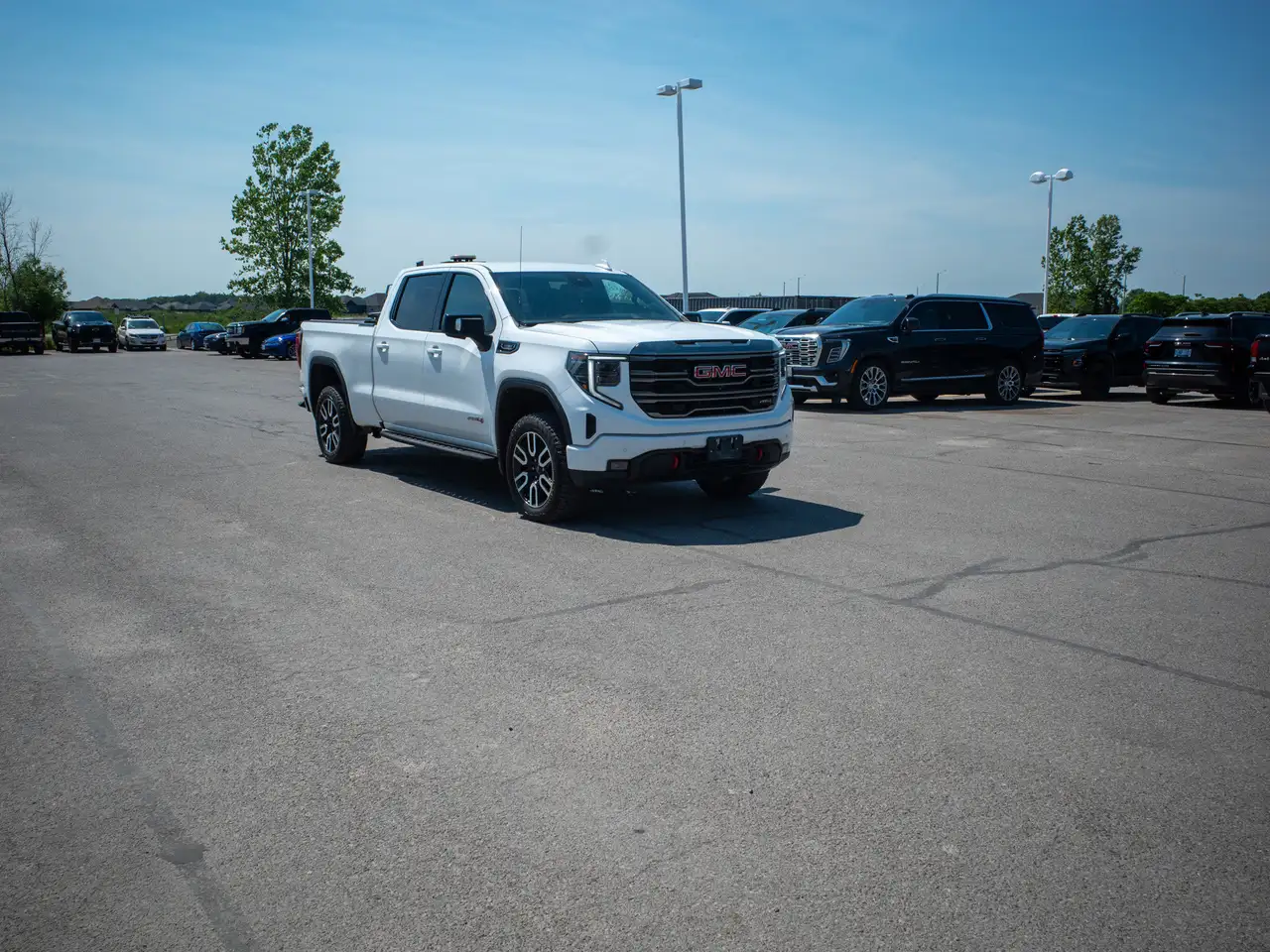 GMC Sierra 1500 photo GMC Sierra 1500