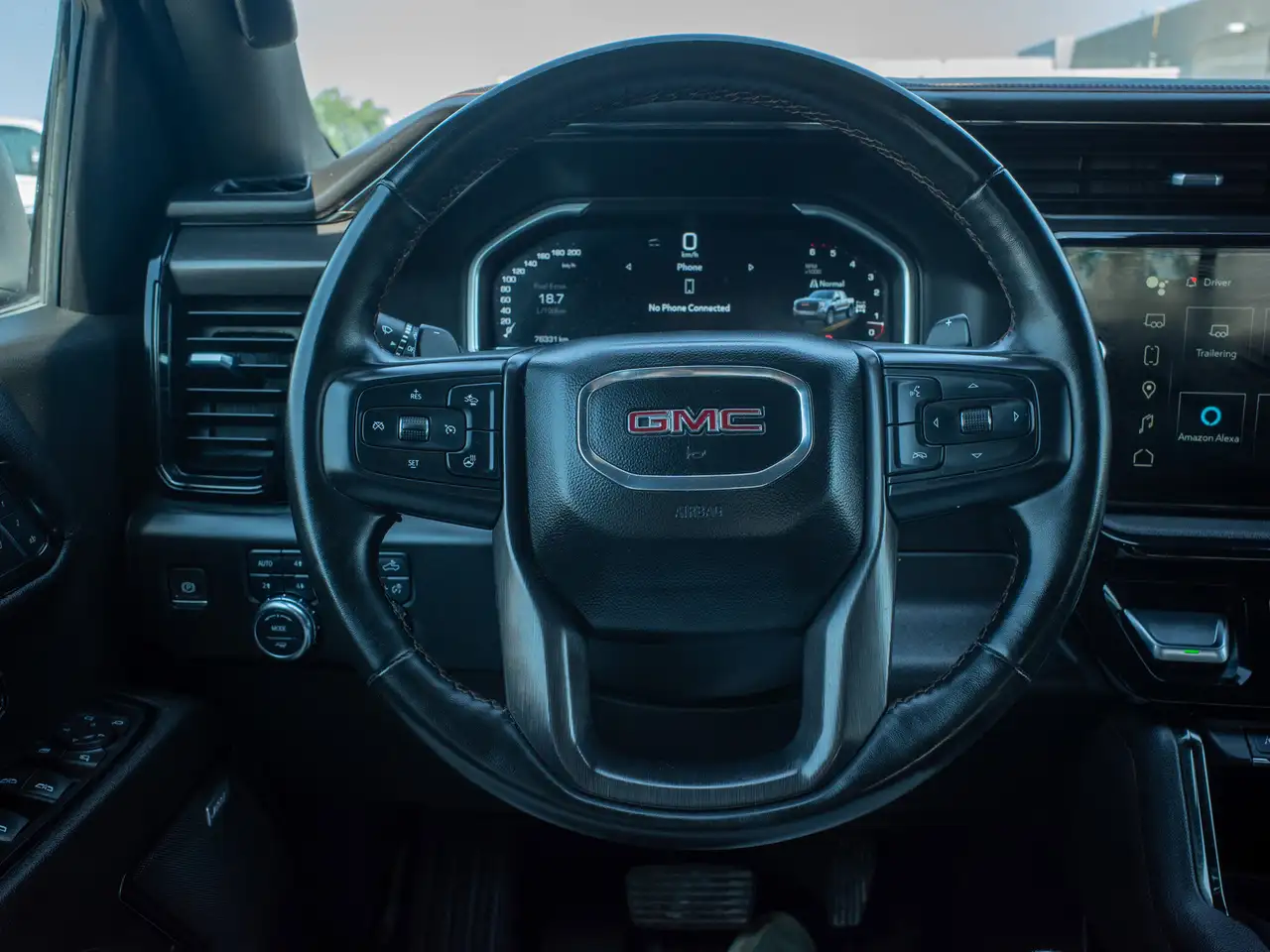 GMC Sierra 1500 photo GMC Sierra 1500