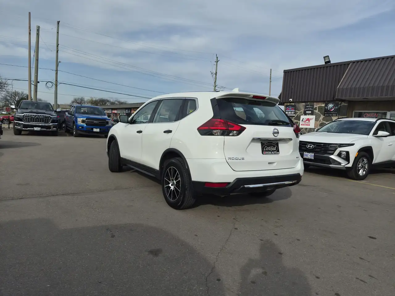 Nissan Rogue снимка Nissan Rogue