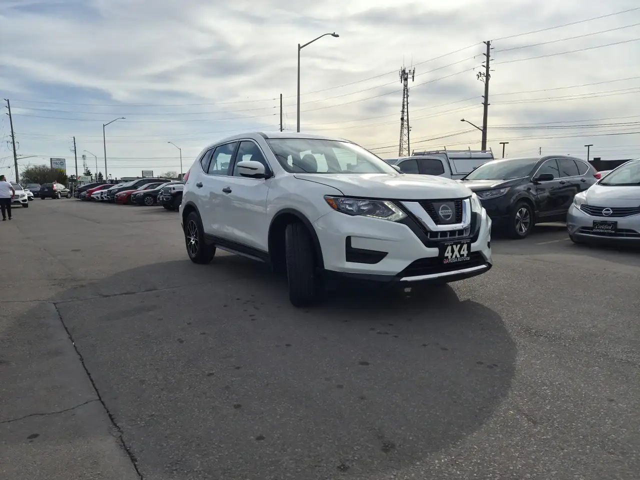 Nissan Rogue снимка Nissan Rogue