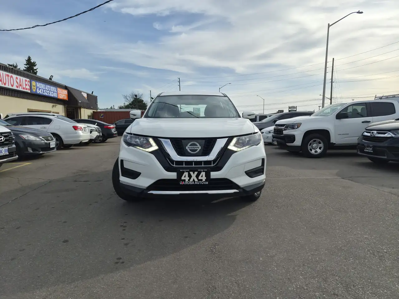 Nissan Rogue снимка Nissan Rogue
