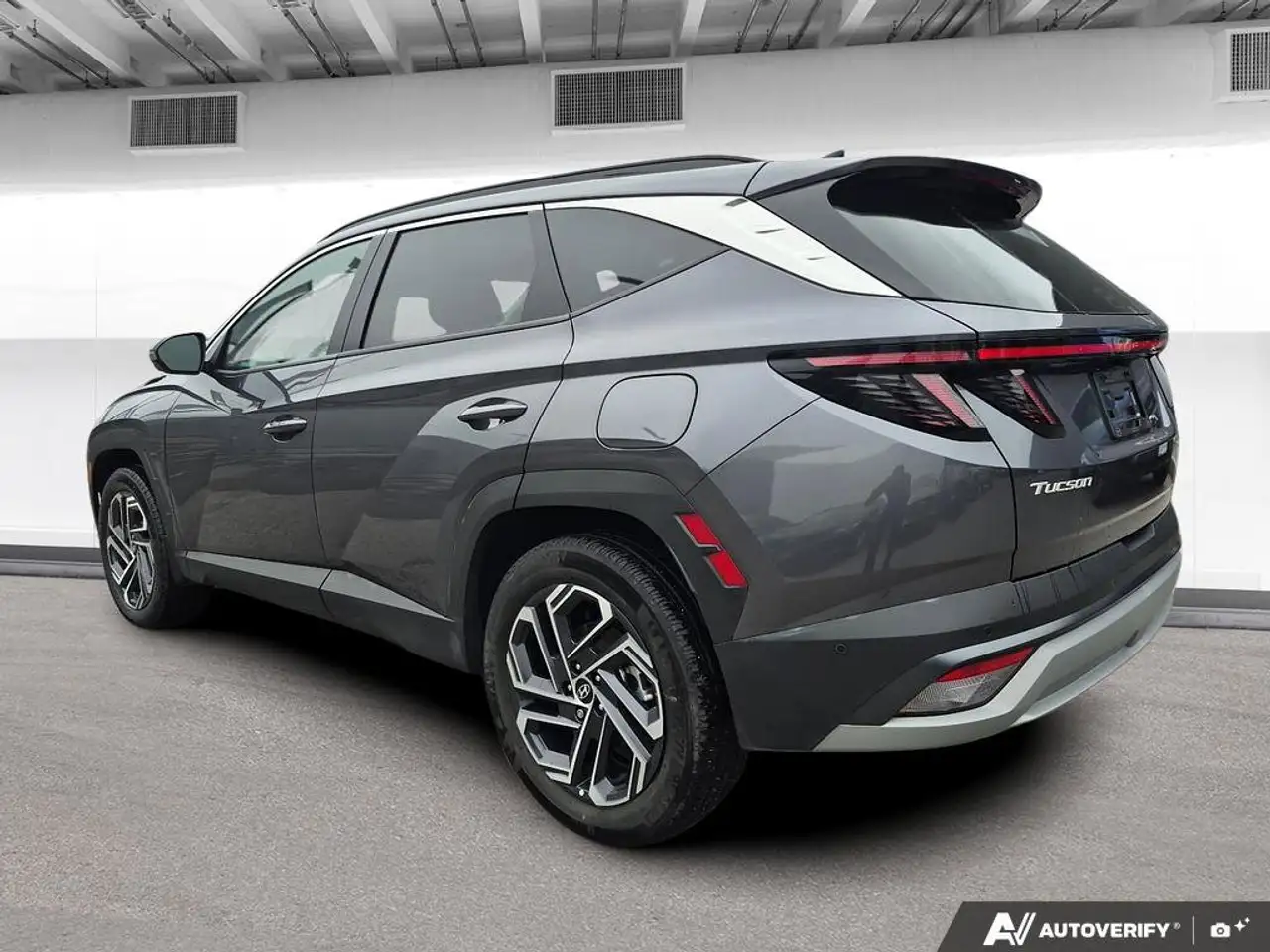Hyundai TUCSON photo Hyundai TUCSON