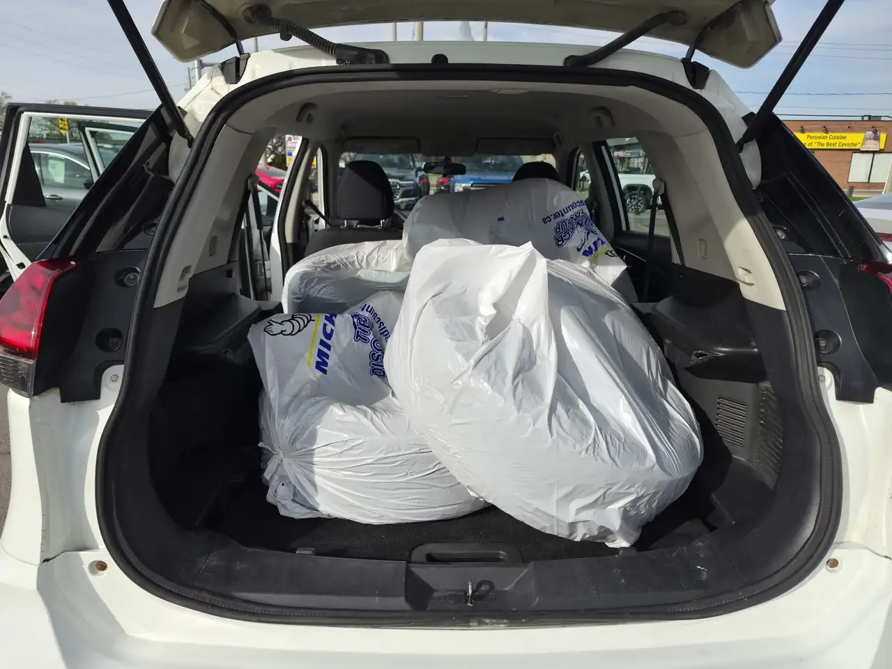 Nissan Rogue снимка Nissan Rogue