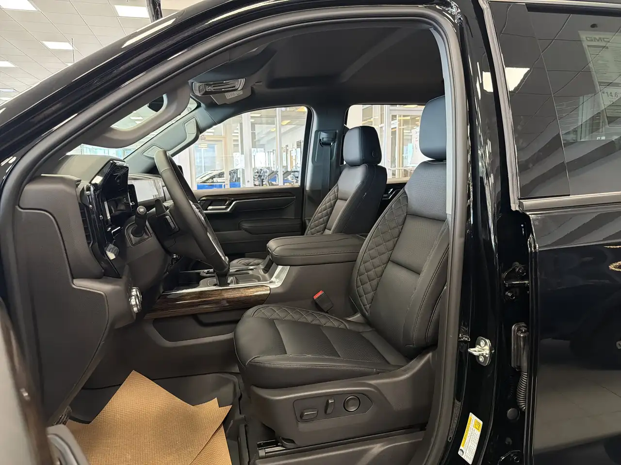 GMC Sierra 1500 photo GMC Sierra 1500