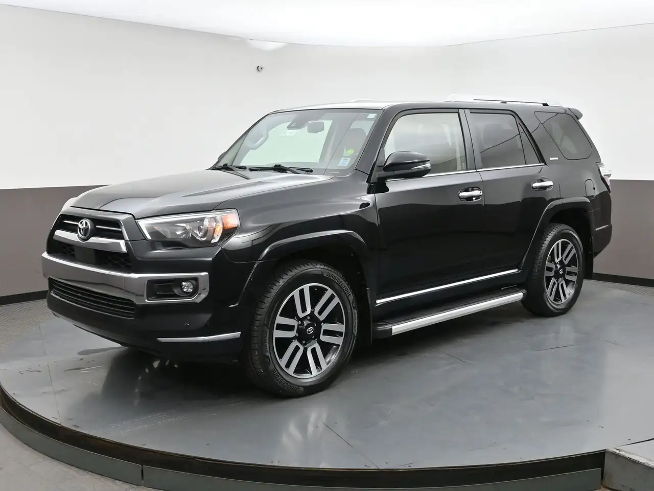 Toyota 4-Runner снимка Toyota 4-Runner
