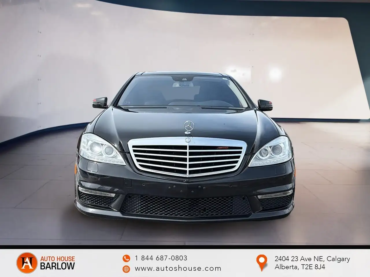 Mercedes-Benz S-Class снимка Mercedes-Benz S-Class