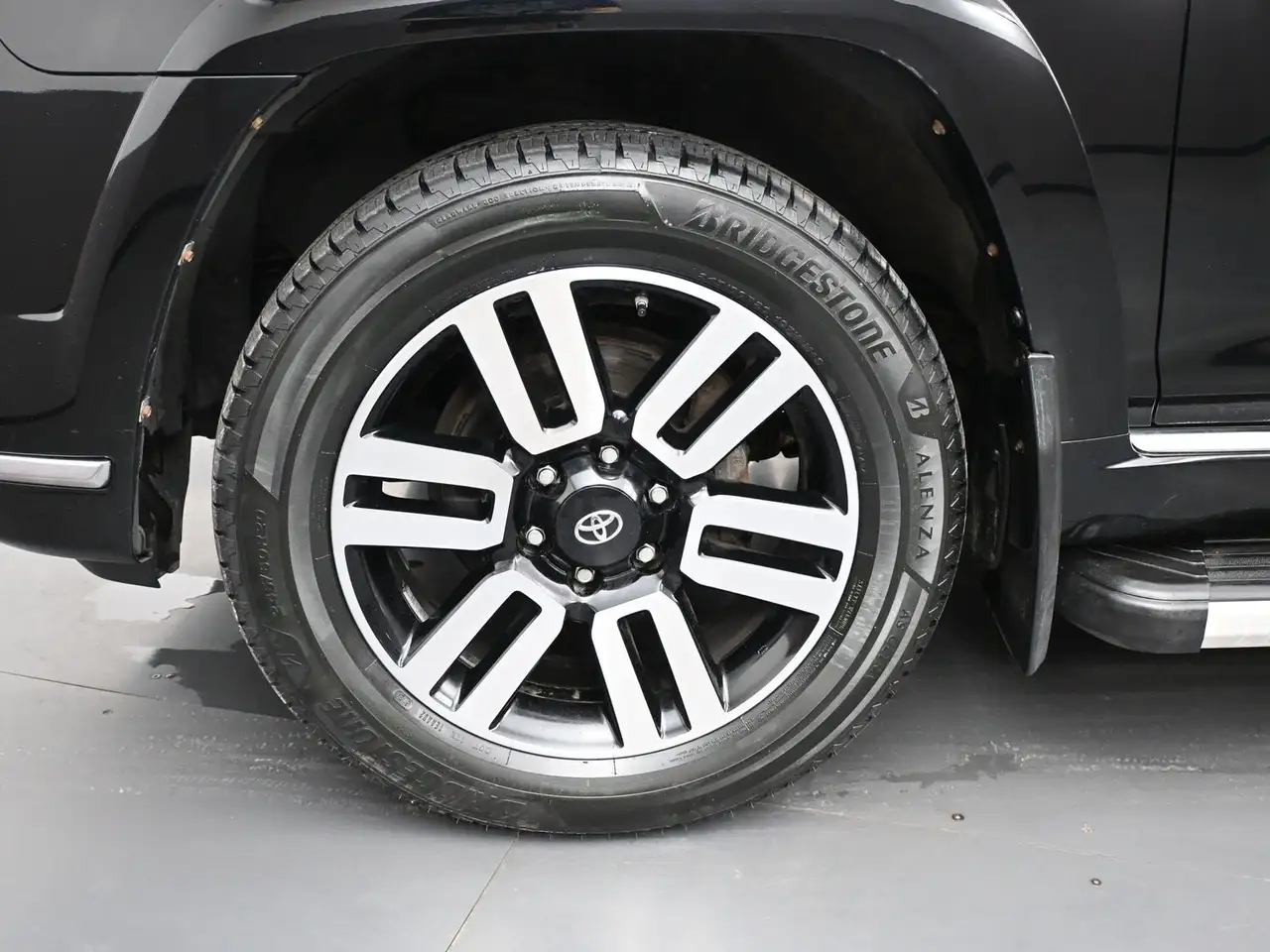 Toyota 4-Runner снимка Toyota 4-Runner