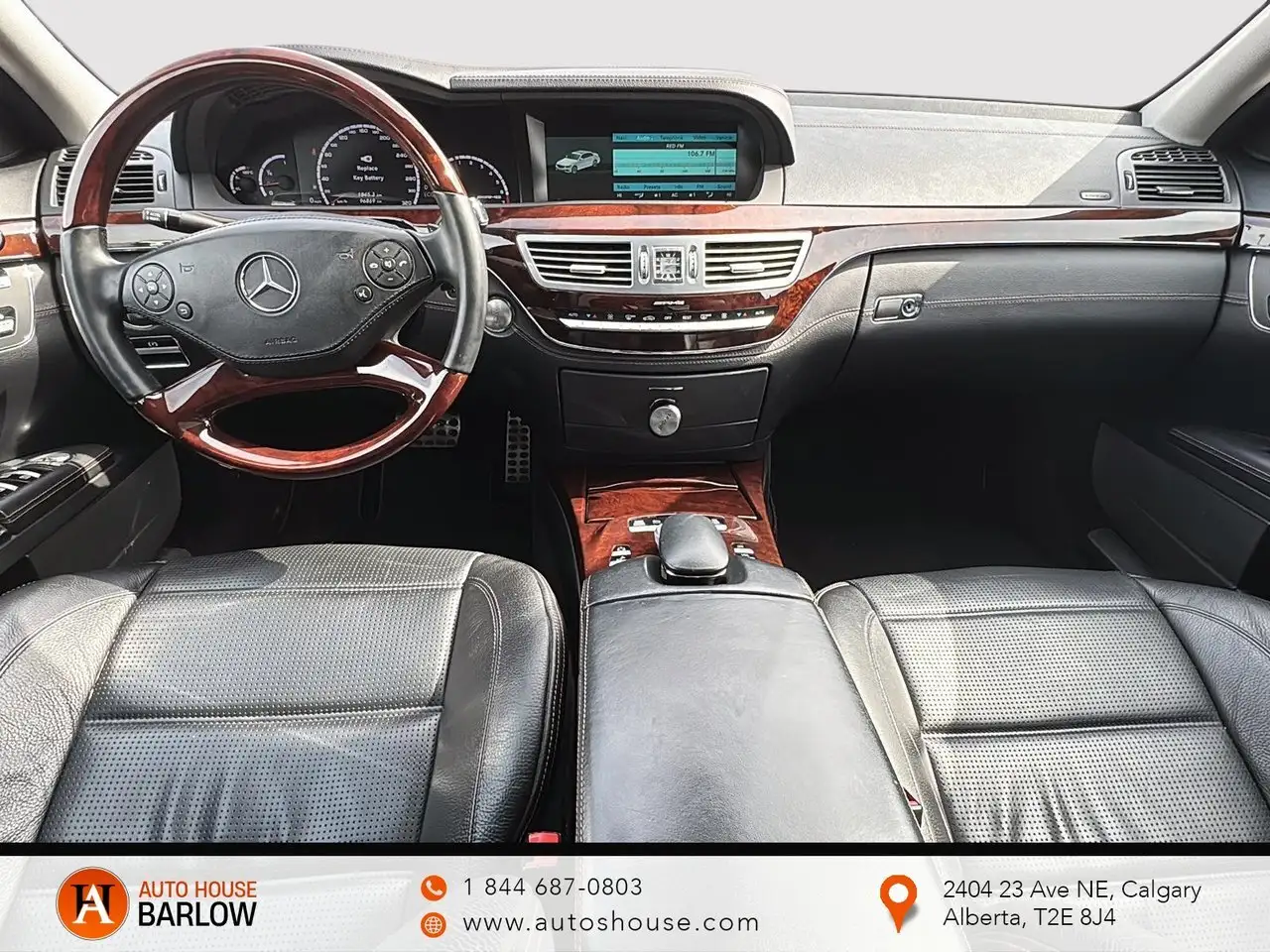 Mercedes-Benz S-Class снимка Mercedes-Benz S-Class