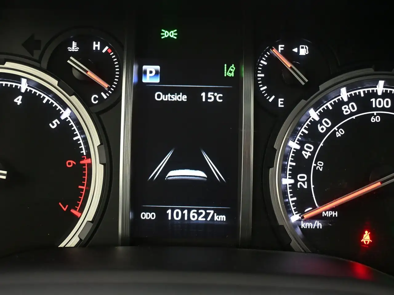 Toyota 4-Runner снимка Toyota 4-Runner