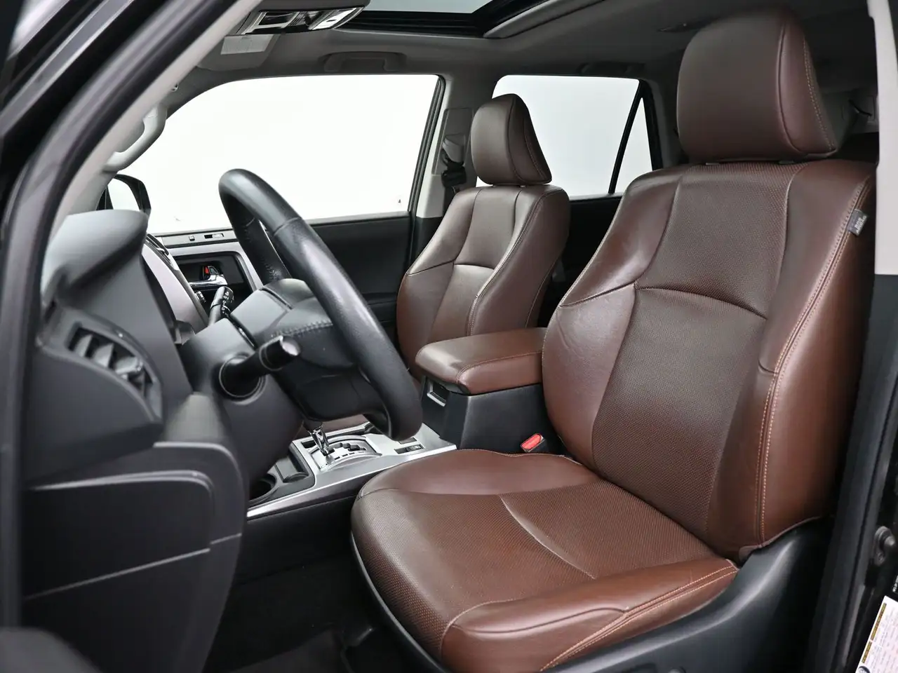 Toyota 4-Runner снимка Toyota 4-Runner