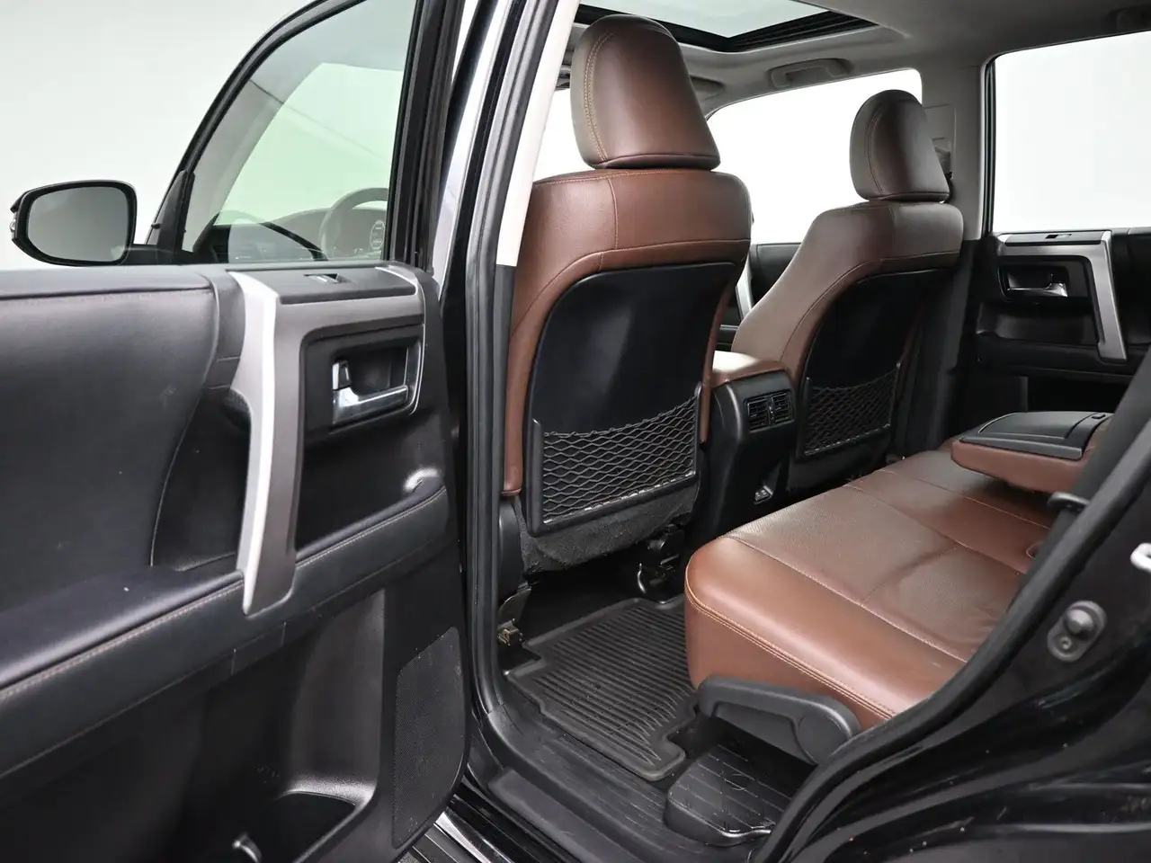 Toyota 4-Runner снимка Toyota 4-Runner