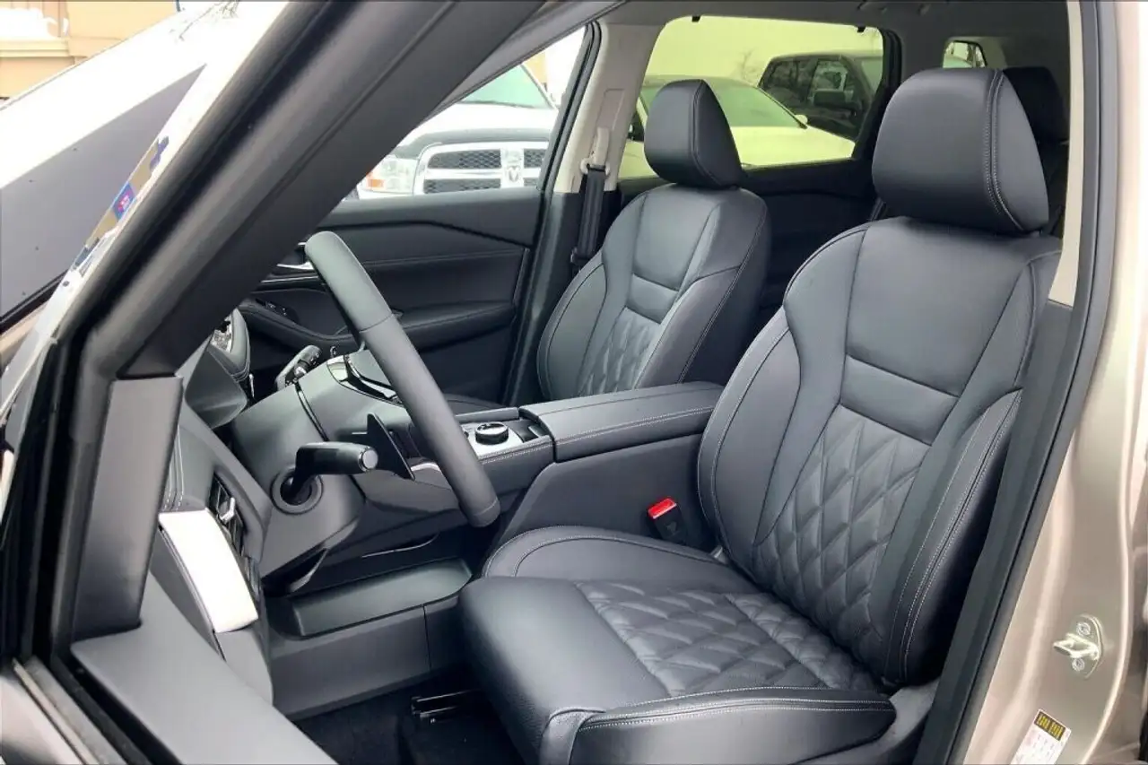 Nissan Rogue photo Nissan Rogue