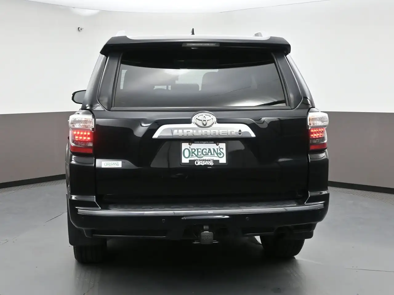 Toyota 4-Runner снимка Toyota 4-Runner