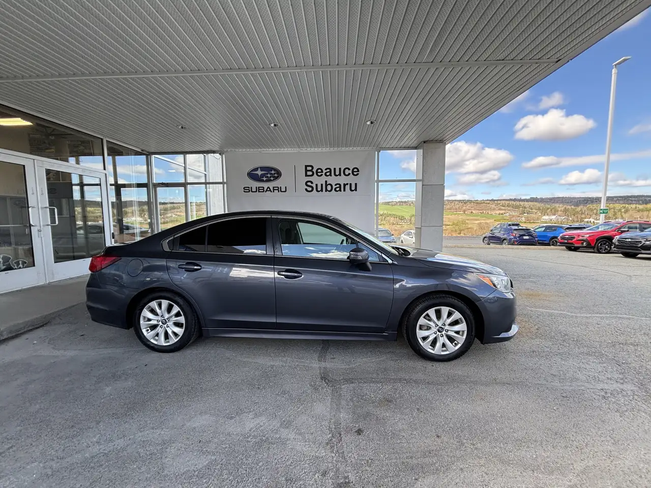 Subaru Legacy снимка Subaru Legacy