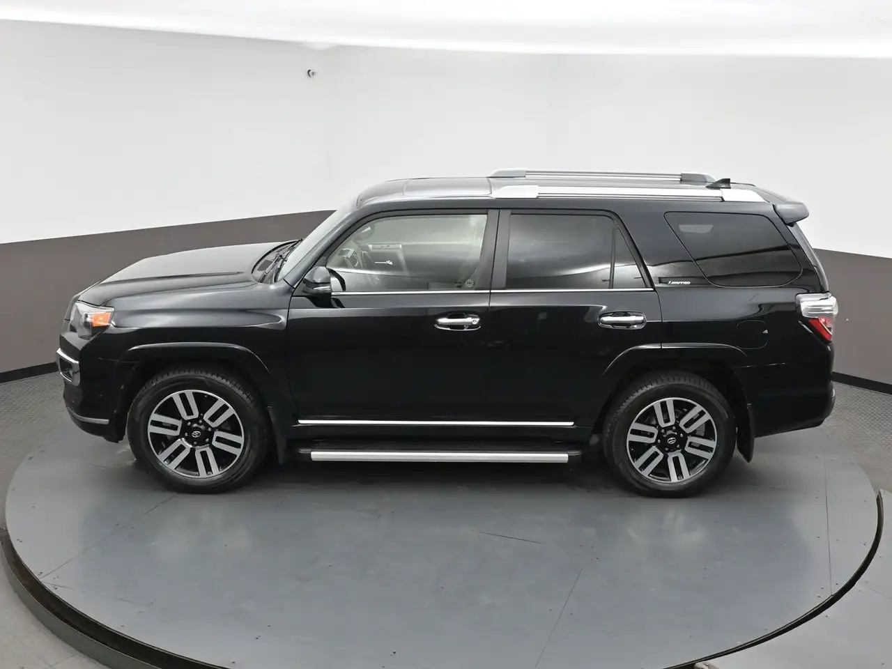 Toyota 4-Runner снимка Toyota 4-Runner