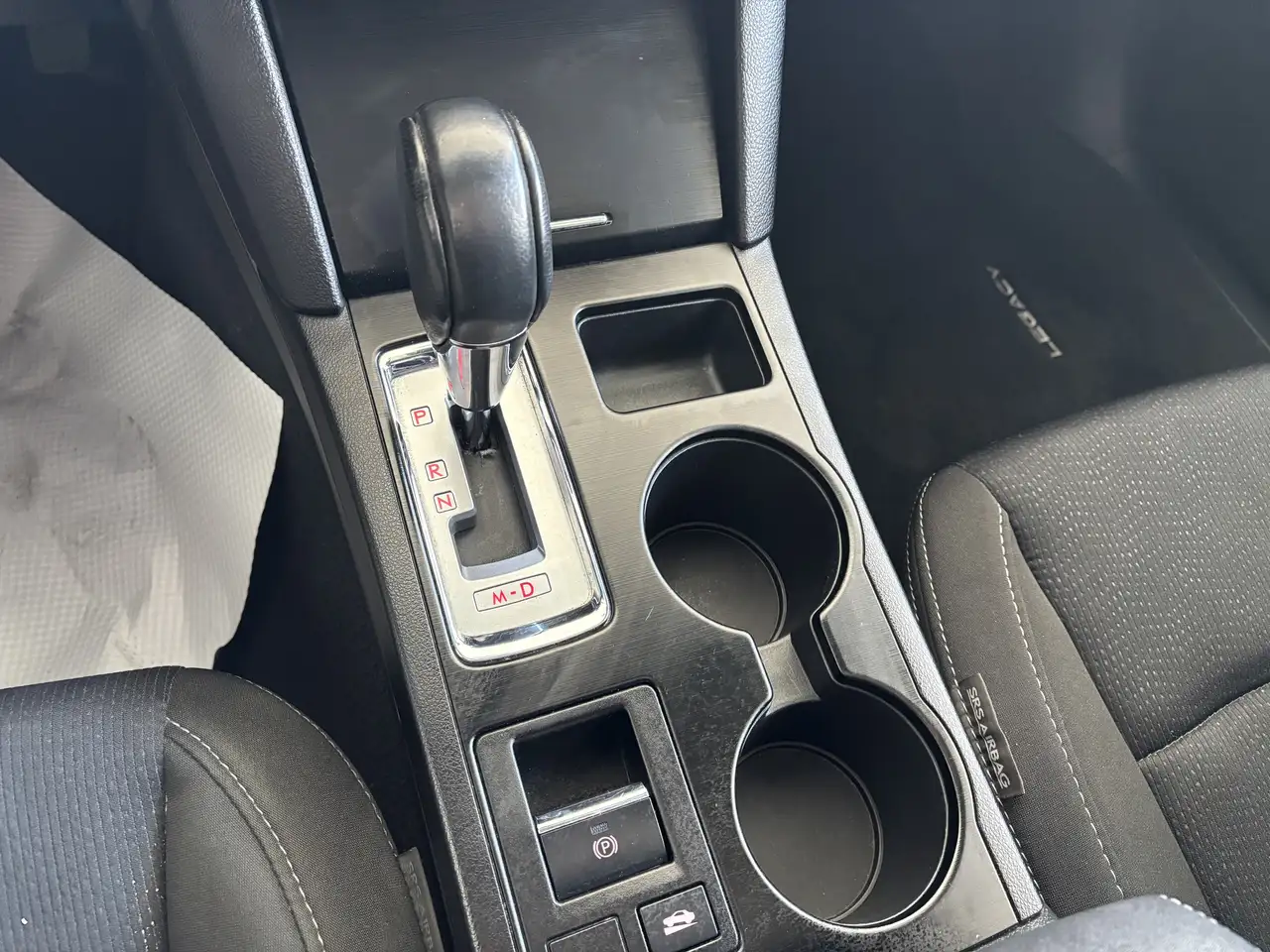 Subaru Legacy снимка Subaru Legacy