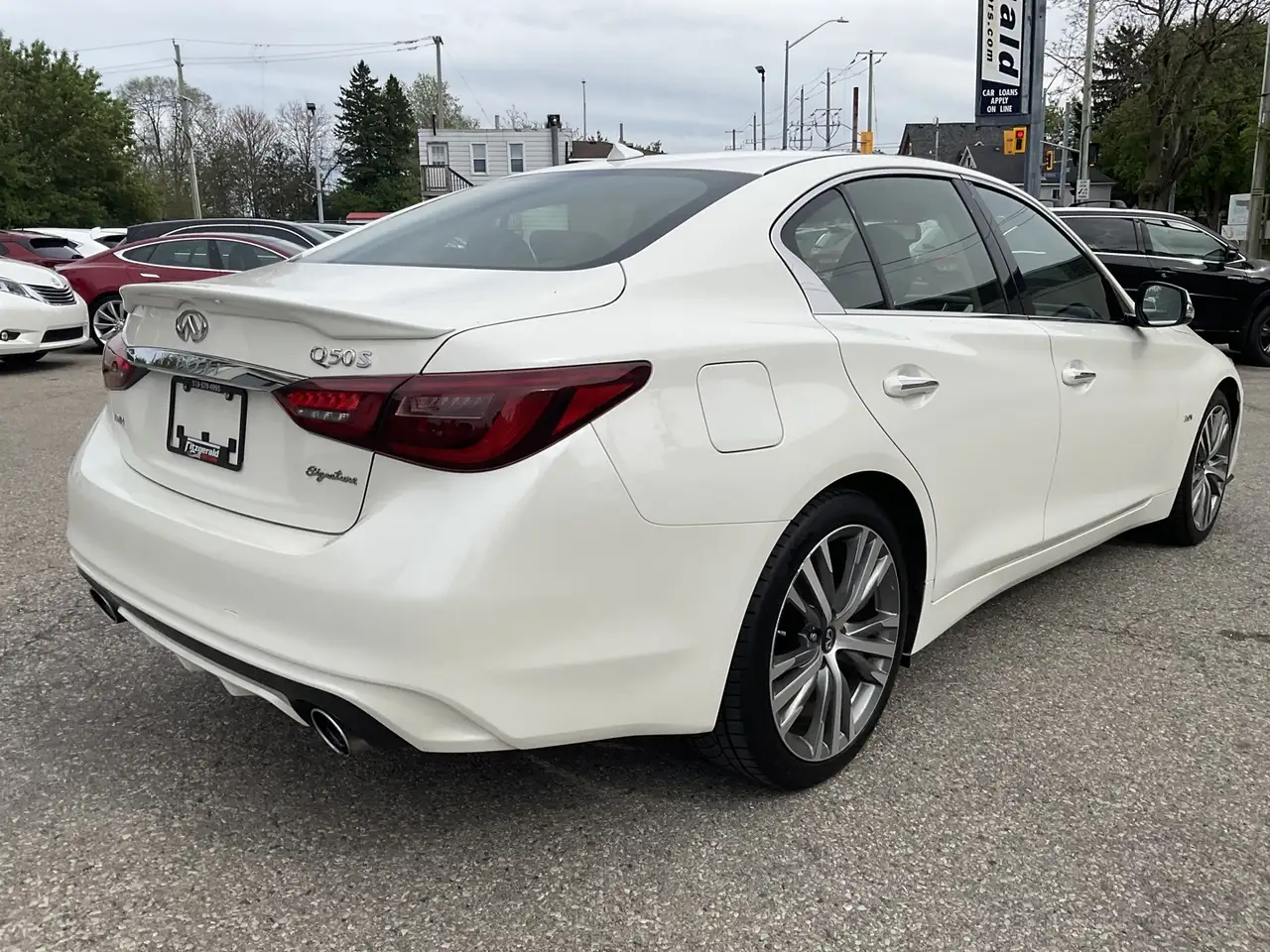 Infiniti Q50 photo Infiniti Q50