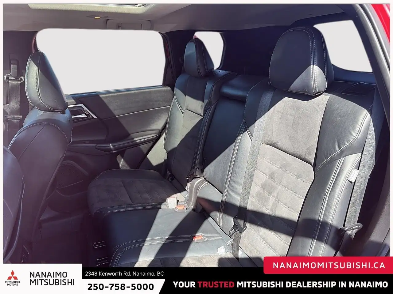 Mitsubishi Outlander снимка Mitsubishi Outlander
