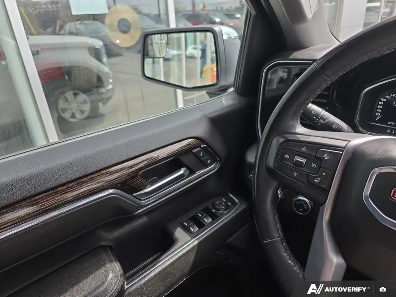 GMC Sierra 1500 fotografie GMC Sierra 1500