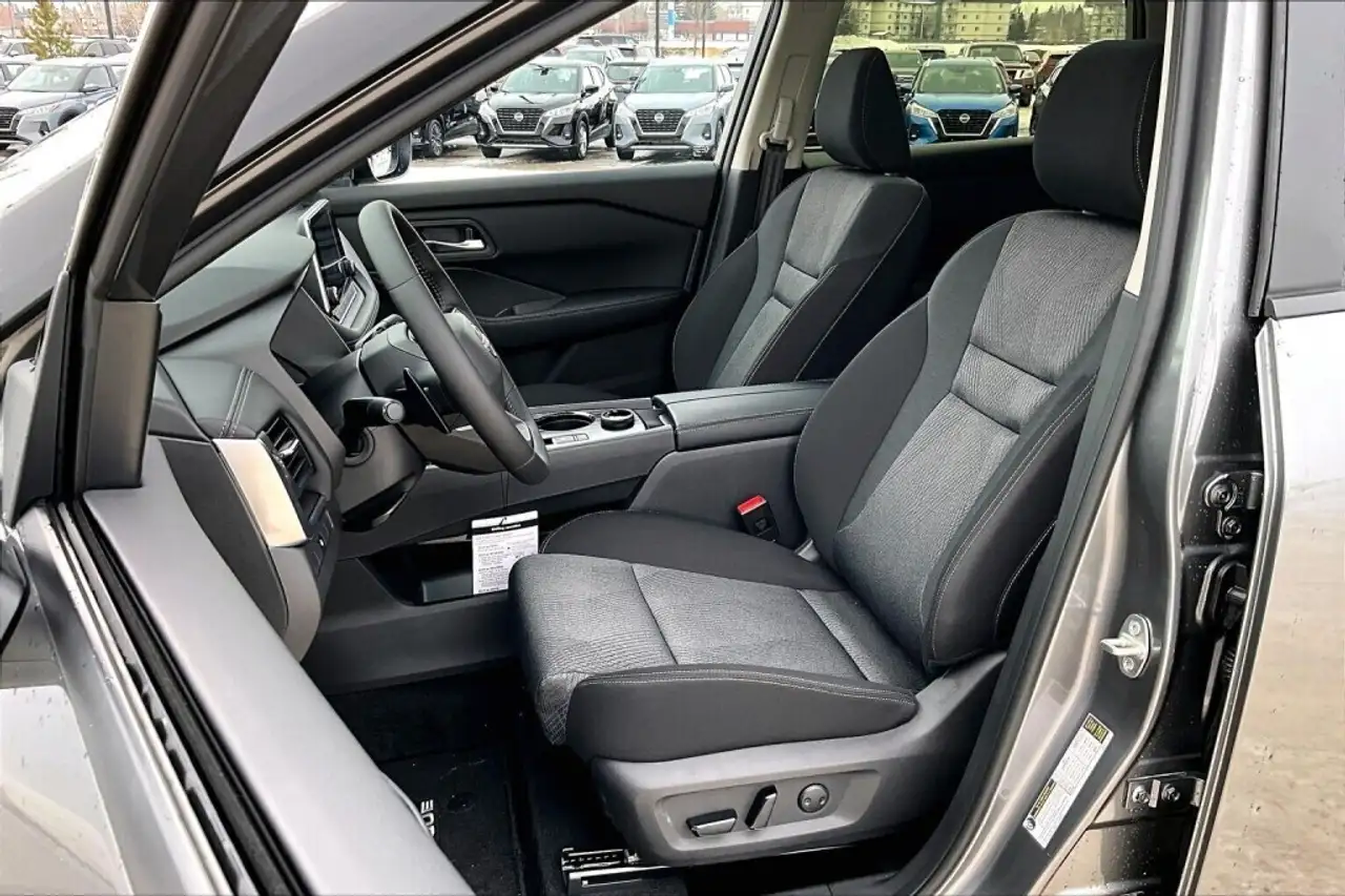 Nissan Rogue photo Nissan Rogue