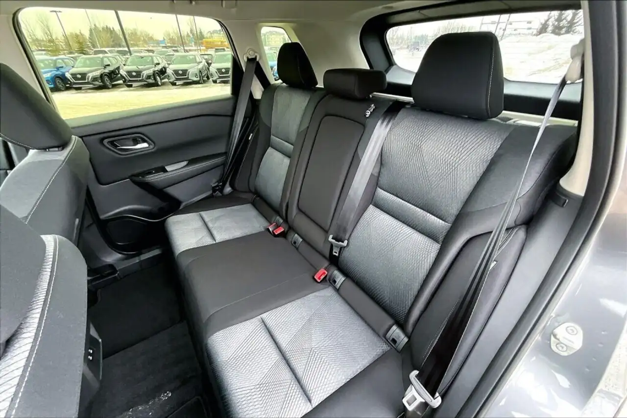 Nissan Rogue photo Nissan Rogue