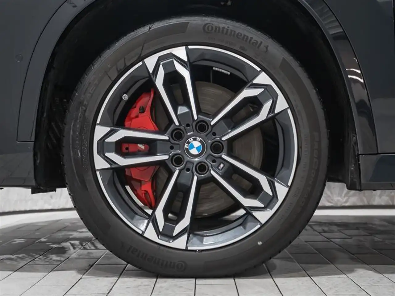 BMW X1 снимка BMW X1