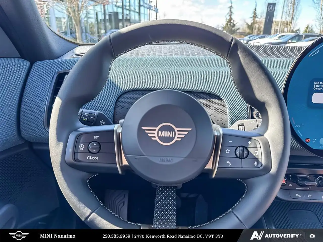 MINI Countryman photo MINI Countryman