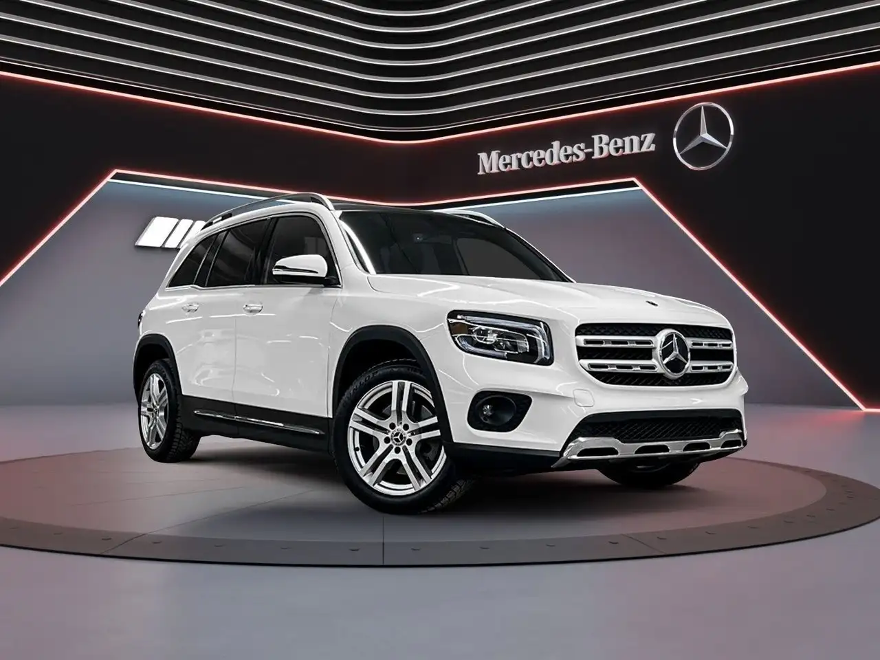 Mercedes-Benz GLB снимка Mercedes-Benz GLB