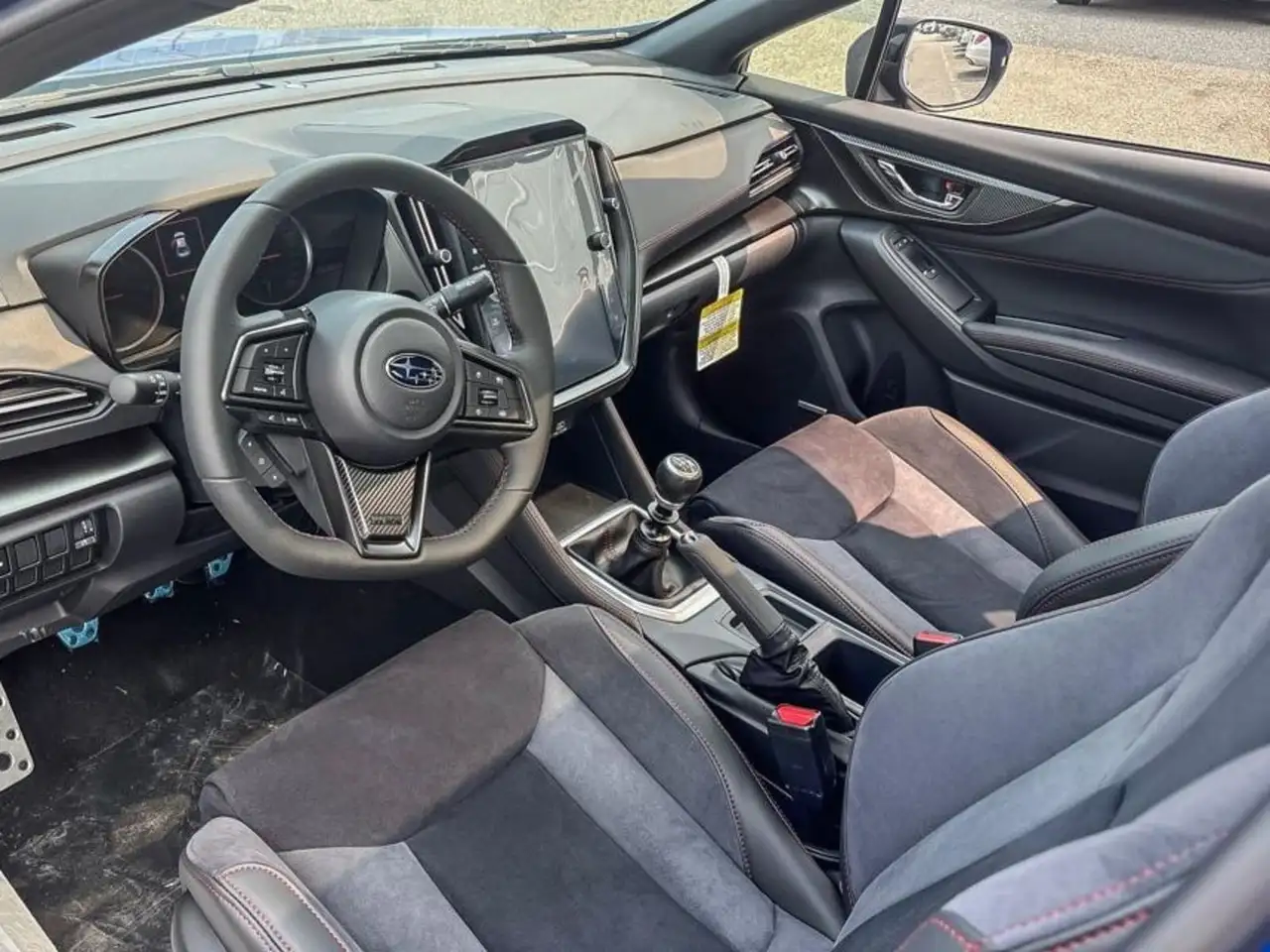 Subaru WRX снимка Subaru WRX