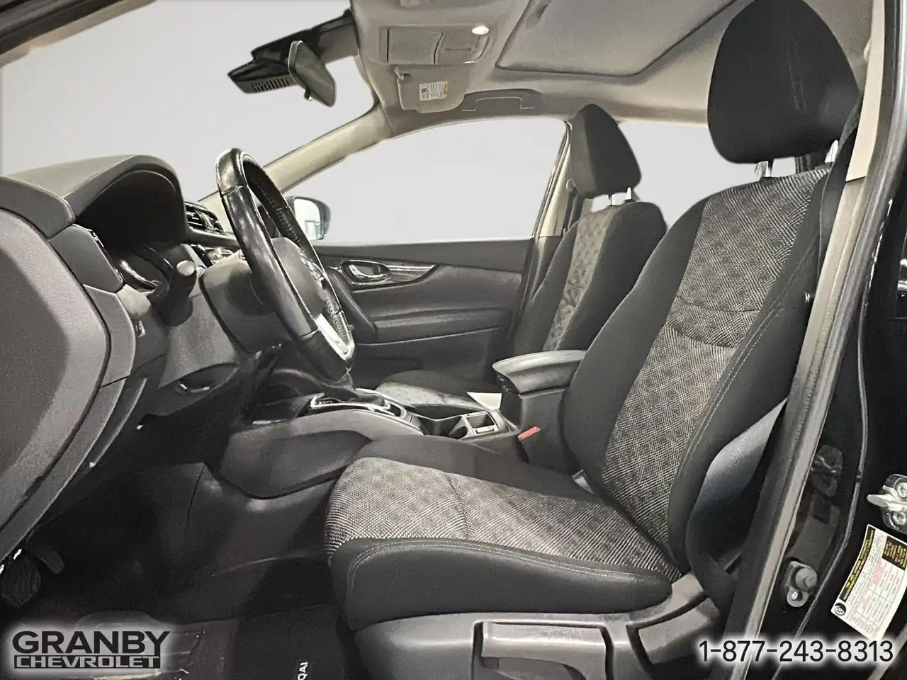Nissan Qashqai снимка Nissan Qashqai