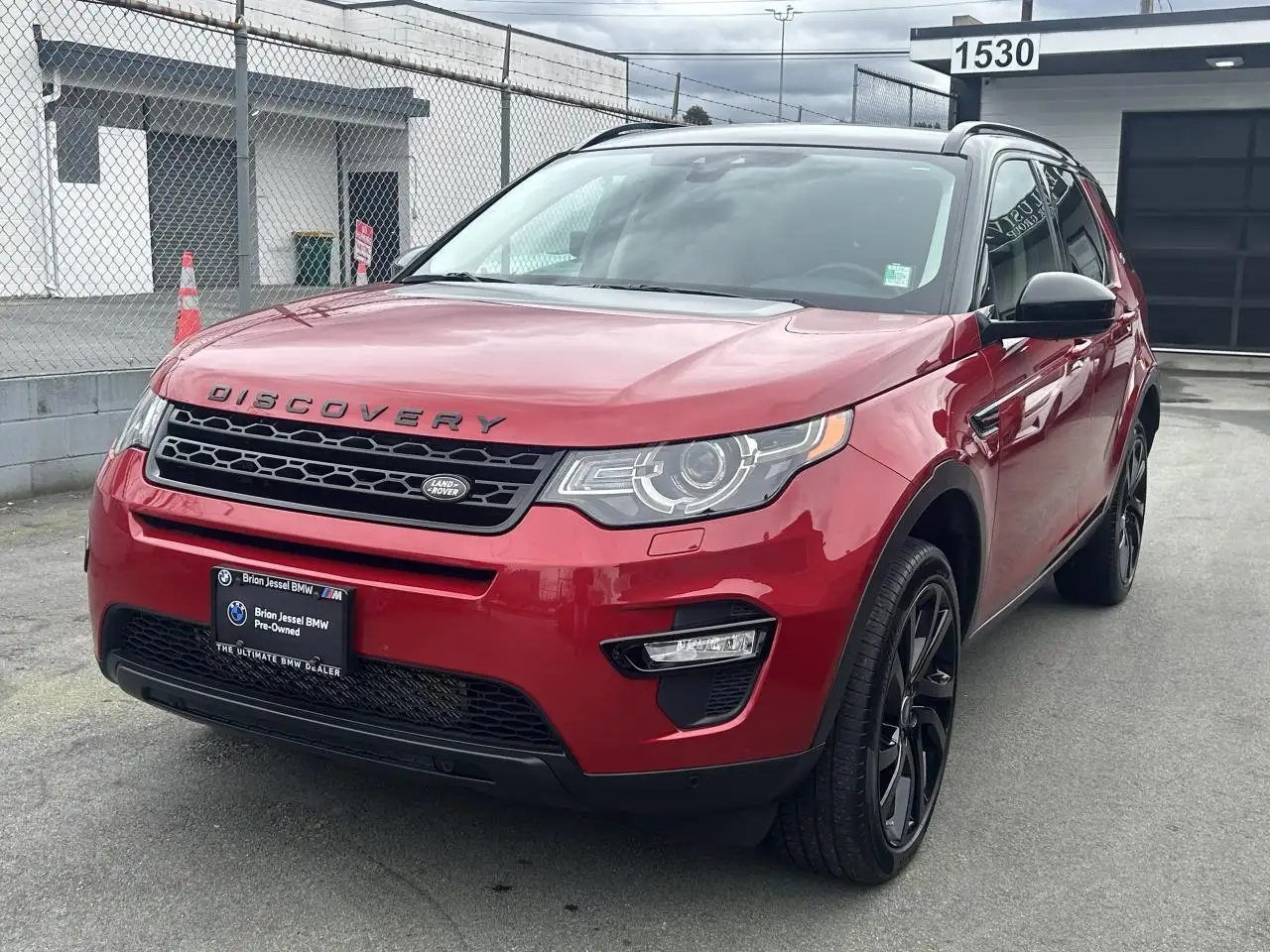 Land Rover Discovery Sport photo Land Rover Discovery Sport