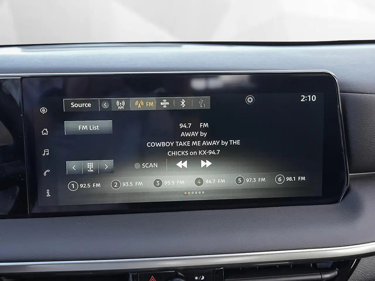 Nissan Kicks photo Nissan Kicks