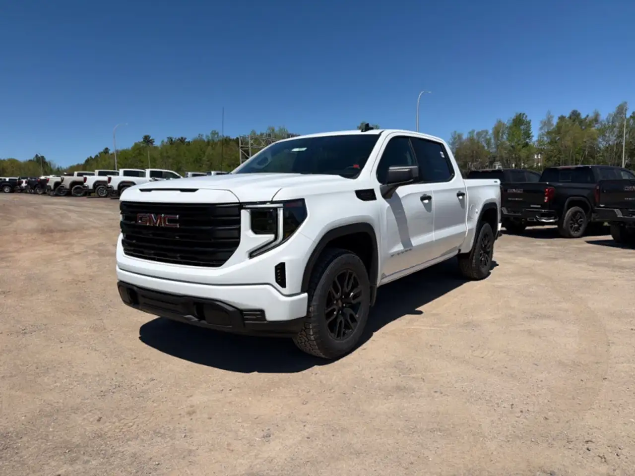 GMC Sierra 1500 photo GMC Sierra 1500