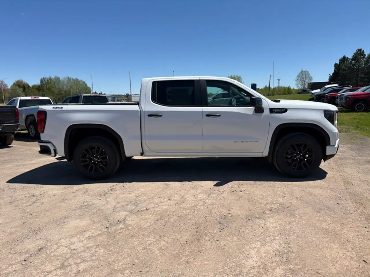 GMC Sierra 1500 photo GMC Sierra 1500